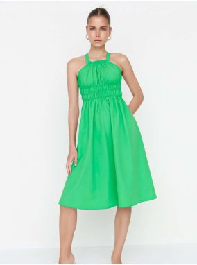 Svetlozelené šaty na ramienka Trendyol galéria