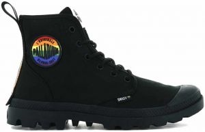 Palladium Pampa Smiley Pride