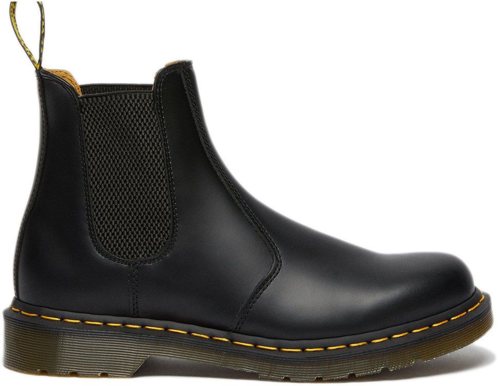 Dr. Martens 2976 Smooth Leather Chelsea Boot