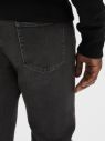 GAP sivé pánske džínsy Soft Wear Slim galéria