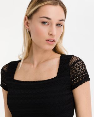 Guess čierne crop top