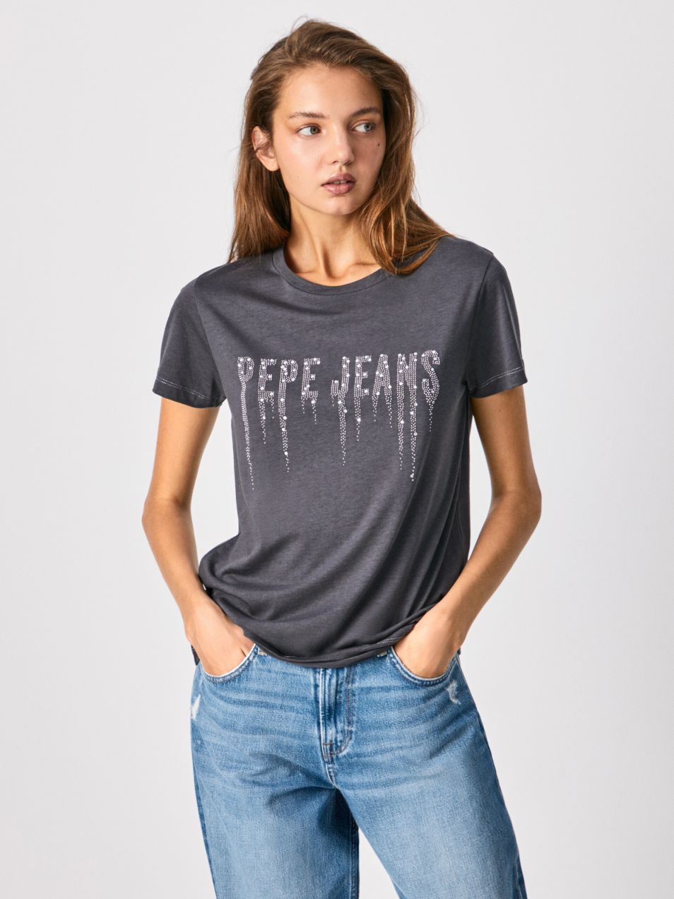 Tričká s krátkym rukávom pre ženy Pepe Jeans - tmavosivá