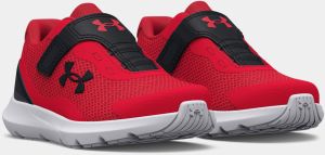 Topánky Under Armour UA BINF Surge 3 AC - red