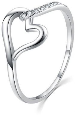 MOISS Očarujúce strieborný prsteň so zirkónmi Srdce R00019 49 mm