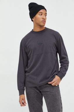 Bavlnené tričko s dlhým rukávom Abercrombie & Fitch šedá farba, jednofarebné