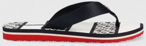 Žabky Tommy Hilfiger TH MONOGRAM ESSENTIAL SANDAL dámske, tmavomodrá farba, na plochom podpätku, FW0FW07162