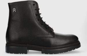 Kožená obuv Tommy Hilfiger COMFORT CLEATED THERMO LTH BOOT pánske, čierna farba, FM0FM04651