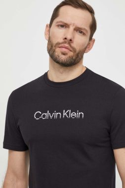 Bavlnené tričko Calvin Klein pánsky, čierna farba, s potlačou