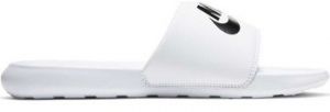 Športové sandále Nike  CHANCLAS PALAS BLANCA  VICTORI ONE CN9675