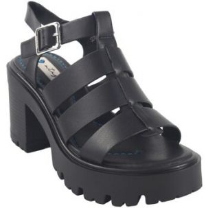 Univerzálna športová obuv MTNG  Dámske sandále MUSTANG 52989 čierne