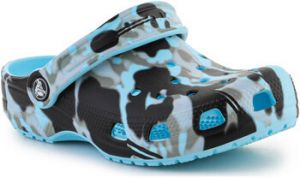 Sandále Crocs  Classic Spray camo Clog kids ARCTIC 208305-411