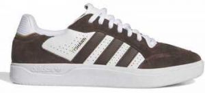 Skate obuv adidas  Tyshawn low