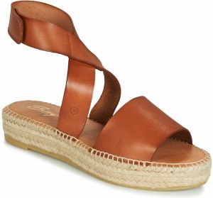 Espadrilky Betty London  EBALUIE