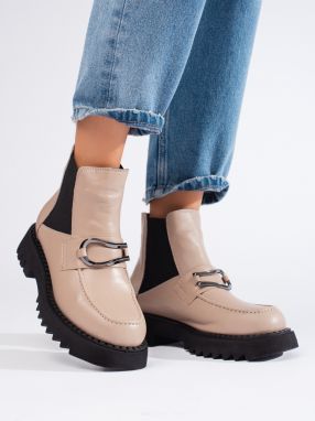 Women's leather ankle boots on the Shelvt platform