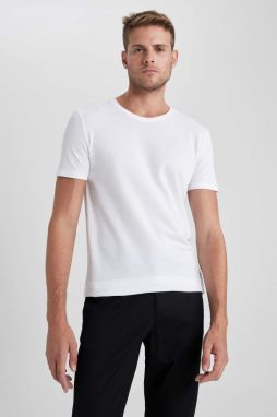 DEFACTO Slim Fit Crew Neck T-Shirt