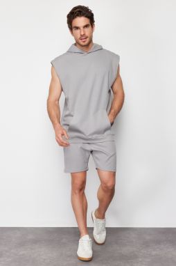 Trendyol Gray Oversize Hooded Pocket Sleeveless Sweatshirt Undershirt