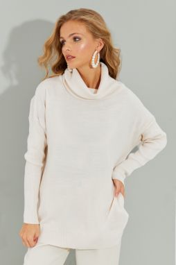 Cool & Sexy Women's Ecru Turndown Collar Pocket Knitwear Sweater YZ519