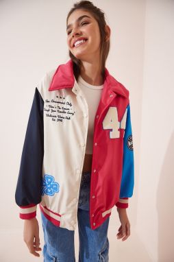 Happiness İstanbul Women's Cream Pink Embroidered Crest Bomber Coat