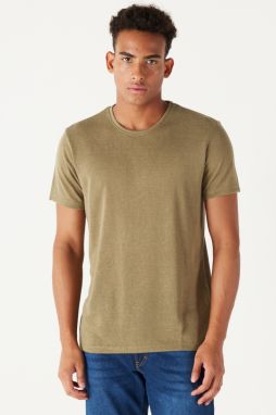 ALTINYILDIZ CLASSICS Pánske tričko Khaki Slim Fit Crewneck s krátkym rukávom ľanového vzhľadu.