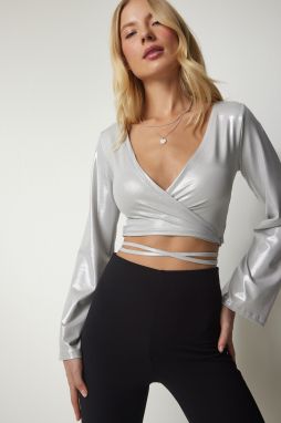 Happiness İstanbul Women's Metallic Gray Tied Sparkle Crop Blouse