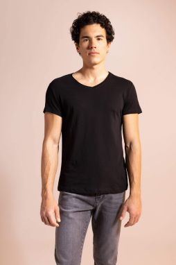 DEFACTO Slim Fit V Neck T-Shirt