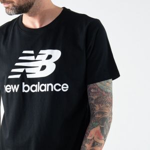 New Balance Essentials Stacked Logo T MT01575BK galéria