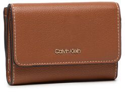 Calvin Klein Malá dámska peňaženka Ck Must Trifold Sm K60K607251 Hnedá
