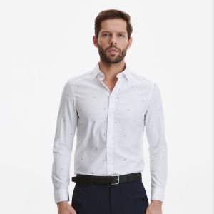 Reserved - Vzorovaná košeľa slim fit - Biela