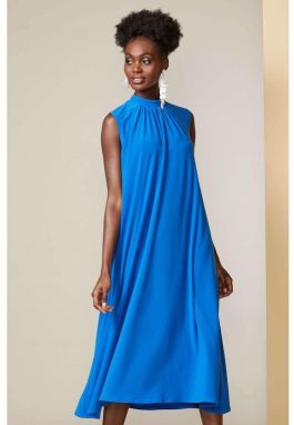 Modré šaty bez rukávov