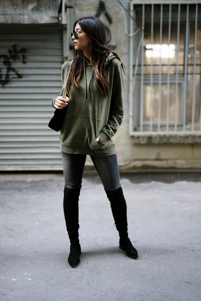 khaki mikina