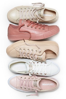 nude converse tenisky