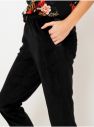 Čierne sametové nohavice s pásom CAMAIEU galéria
