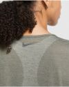 Tričká s krátkym rukávom pre ženy Nike - zelená galéria