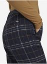 Tmavomodré dámske kockované skrátené nohavice Tom Tailor Denim galéria