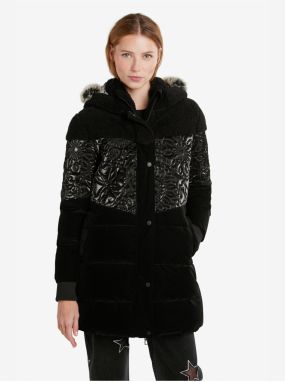Černý dámský prošívaný zimní kabát Desigual