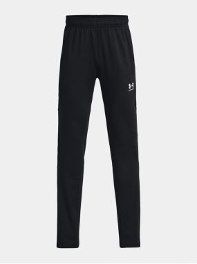 Čierne chlapčenské športové nohavice Under Armour UA B's Challenger Train Pant