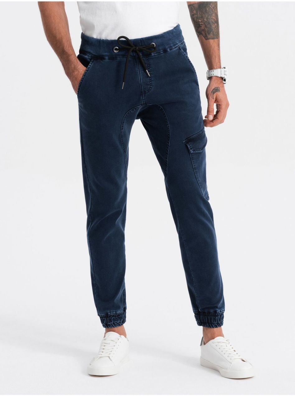 Tmavomodré pánske cargo nohavice Ombre Clothing