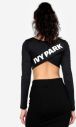 Čierny crop top s potlačou a prekladaným zadným dielom Ivy Park galéria