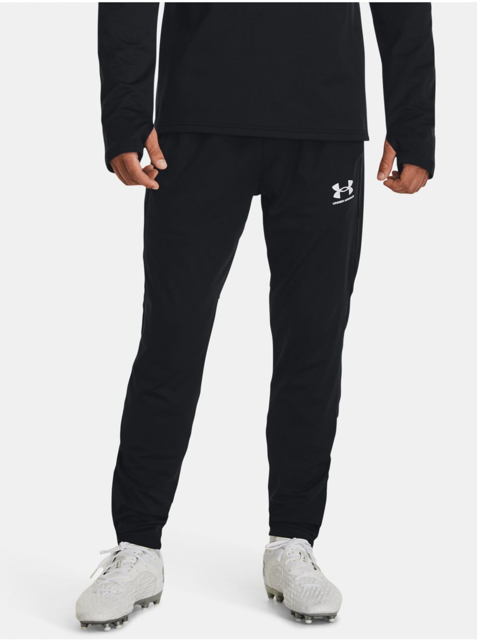 Čierne športové nohavice Under Armour UA M's Ch. Train Pant