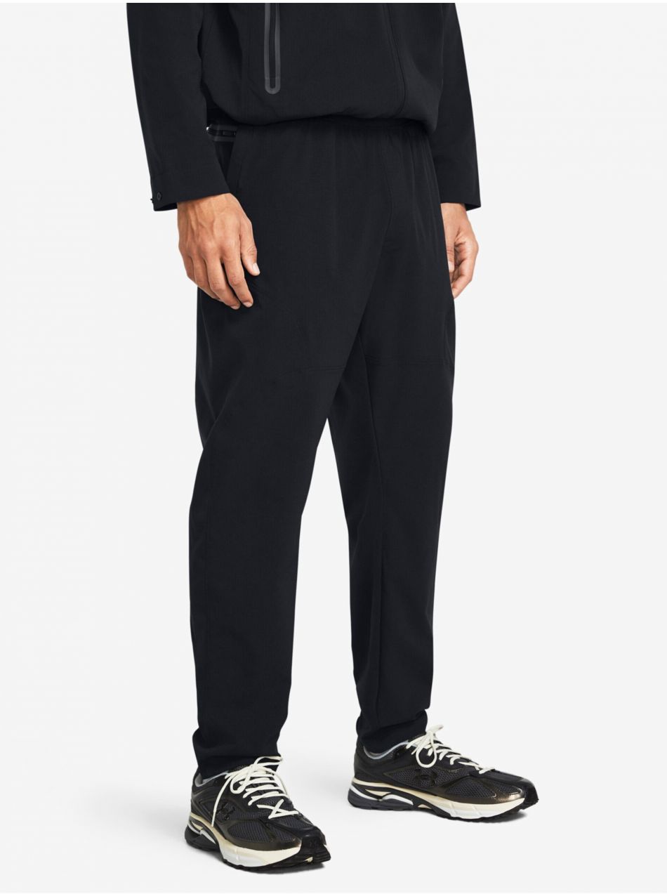 Čierne pánske športové nohavice Under Armour UA Unstoppable Vented Taper
