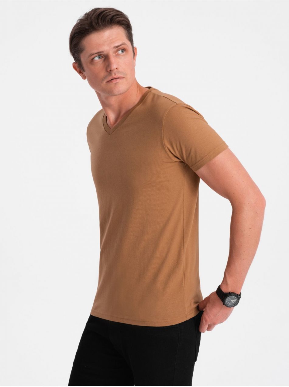 Hnedé pánske basic tričko s véčkovým výstrihom Ombre Clothing