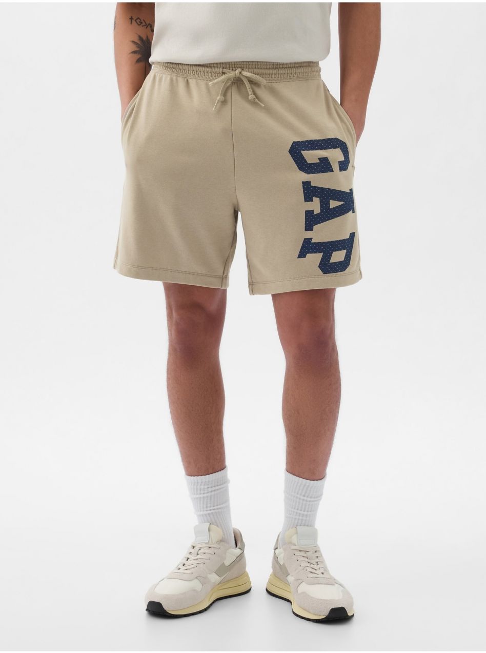 Béžové pánske teplákové kraťasy GAP s logom