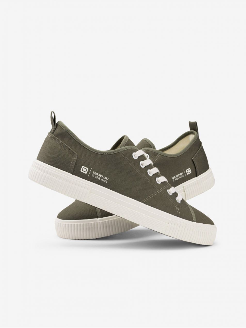 Zelené pánske basic tenisky Ombre Clothing Classic