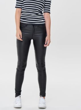 Čierne koženkové skinny nohavice s nízkym pásom ONLY