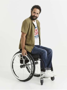 Kaki pánska košeľa s vreckom Celio