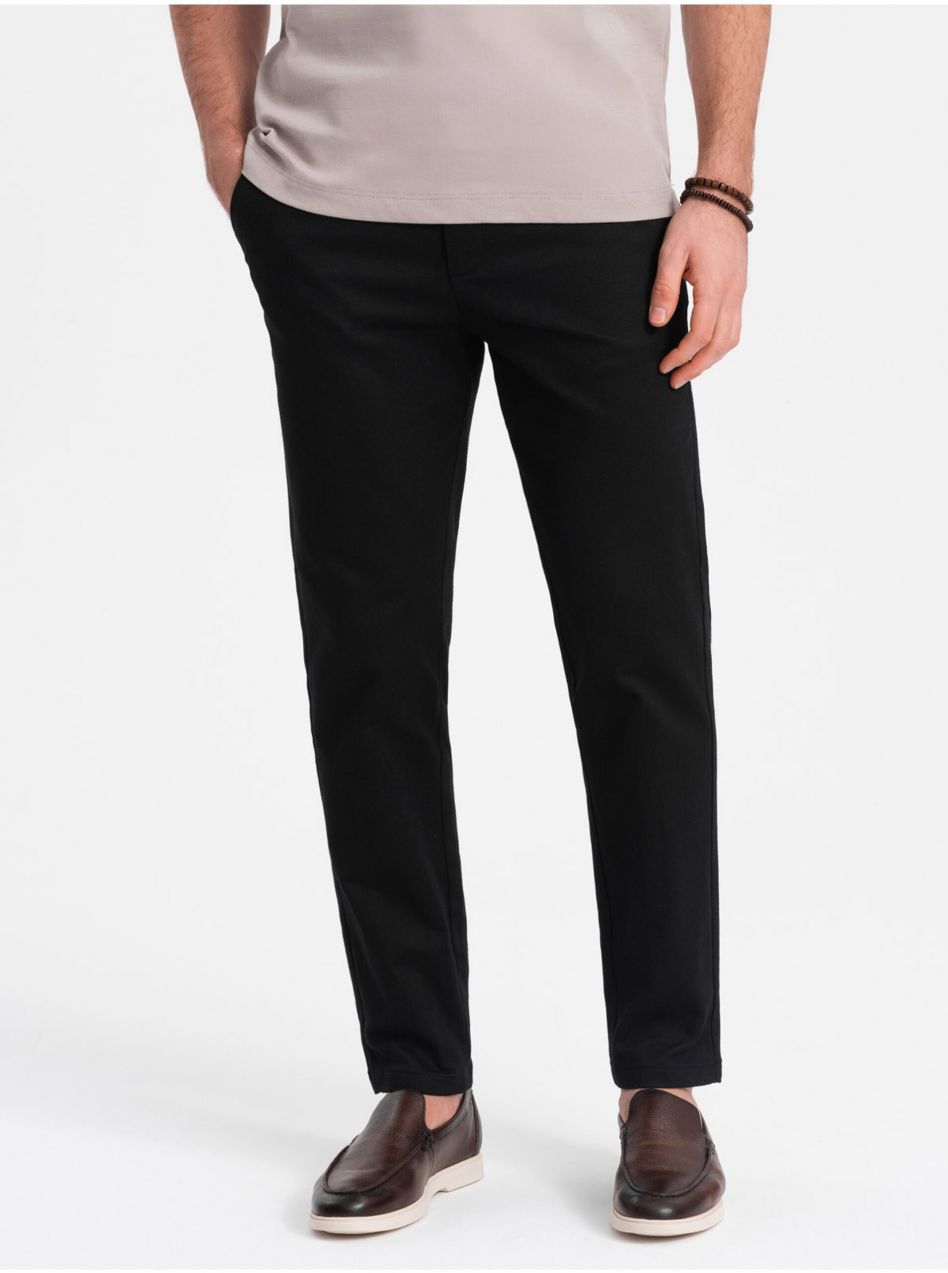 Čierne pánske chino nohavice Ombre Clothing