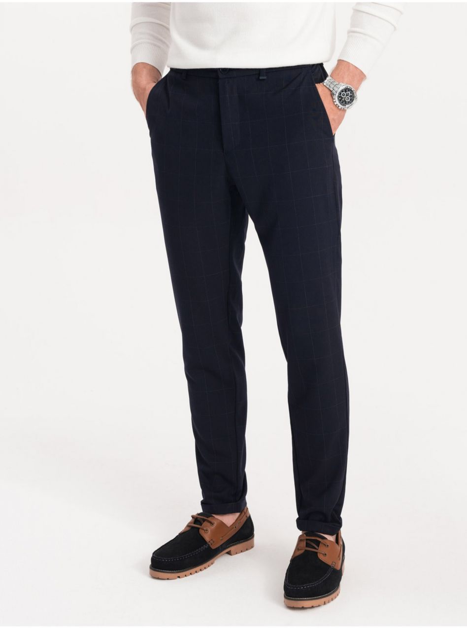 Tmavomodré pánske kockované nohavice Ombre Clothing