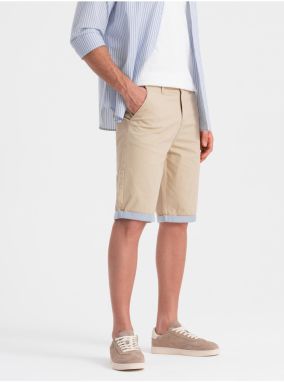 Béžové pánske chino kraťasy s džínsovým lemom Ombre Clothing