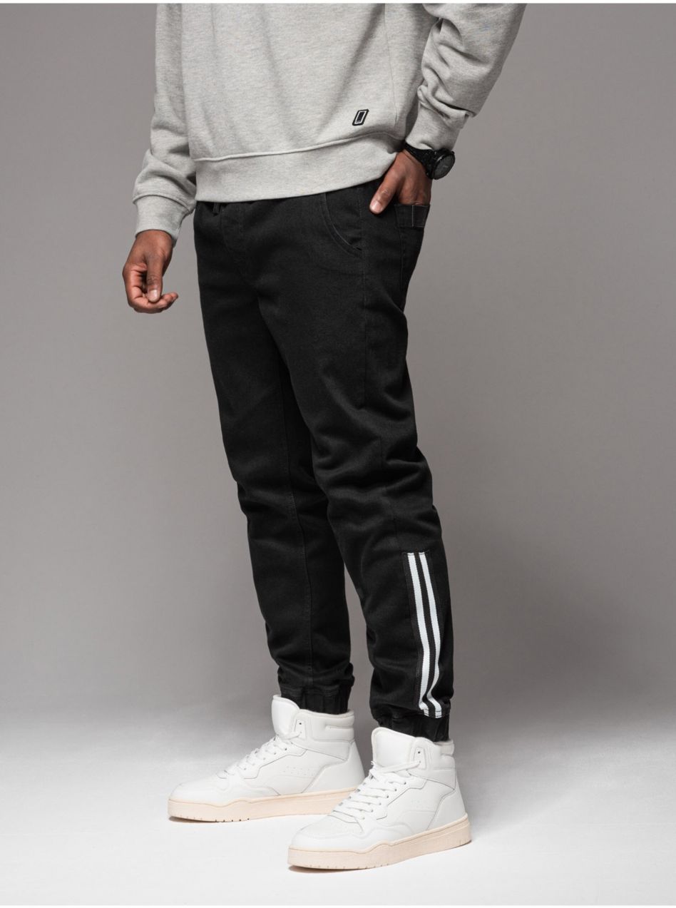 Pánske džínsové tepláky s lemovaním - čierne V2 OM-PADJ-0156 Ombre Clothing