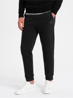 Čierne pánske tepláky Ombre Clothing